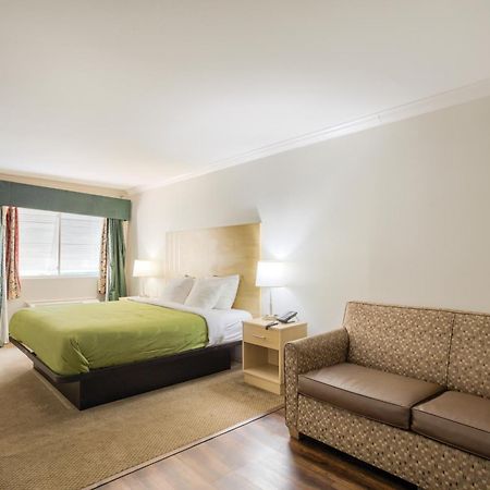 Quality Inn Gulf Shores Airport Экстерьер фото