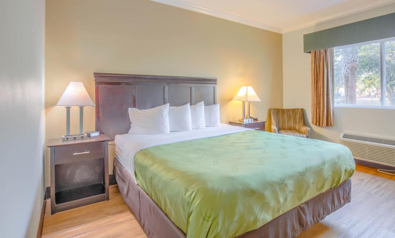 Quality Inn Gulf Shores Airport Экстерьер фото