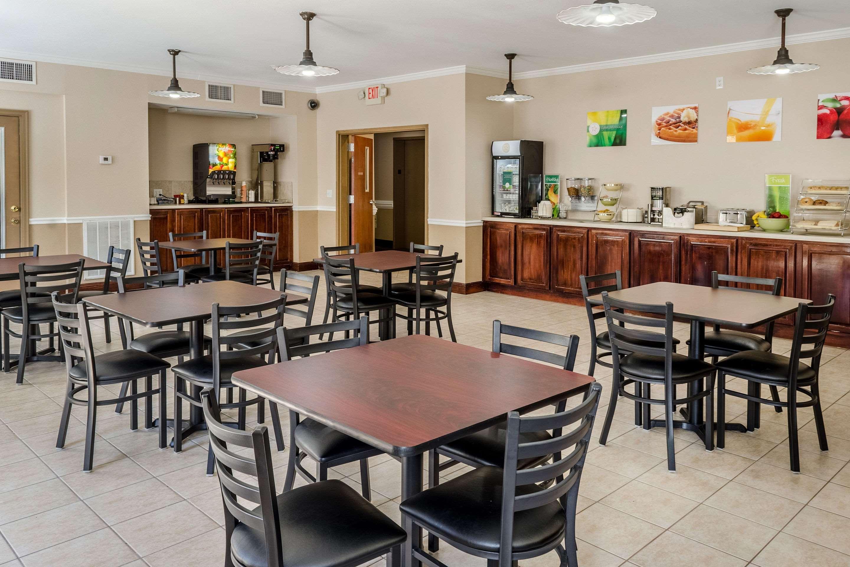 Quality Inn Gulf Shores Airport Экстерьер фото