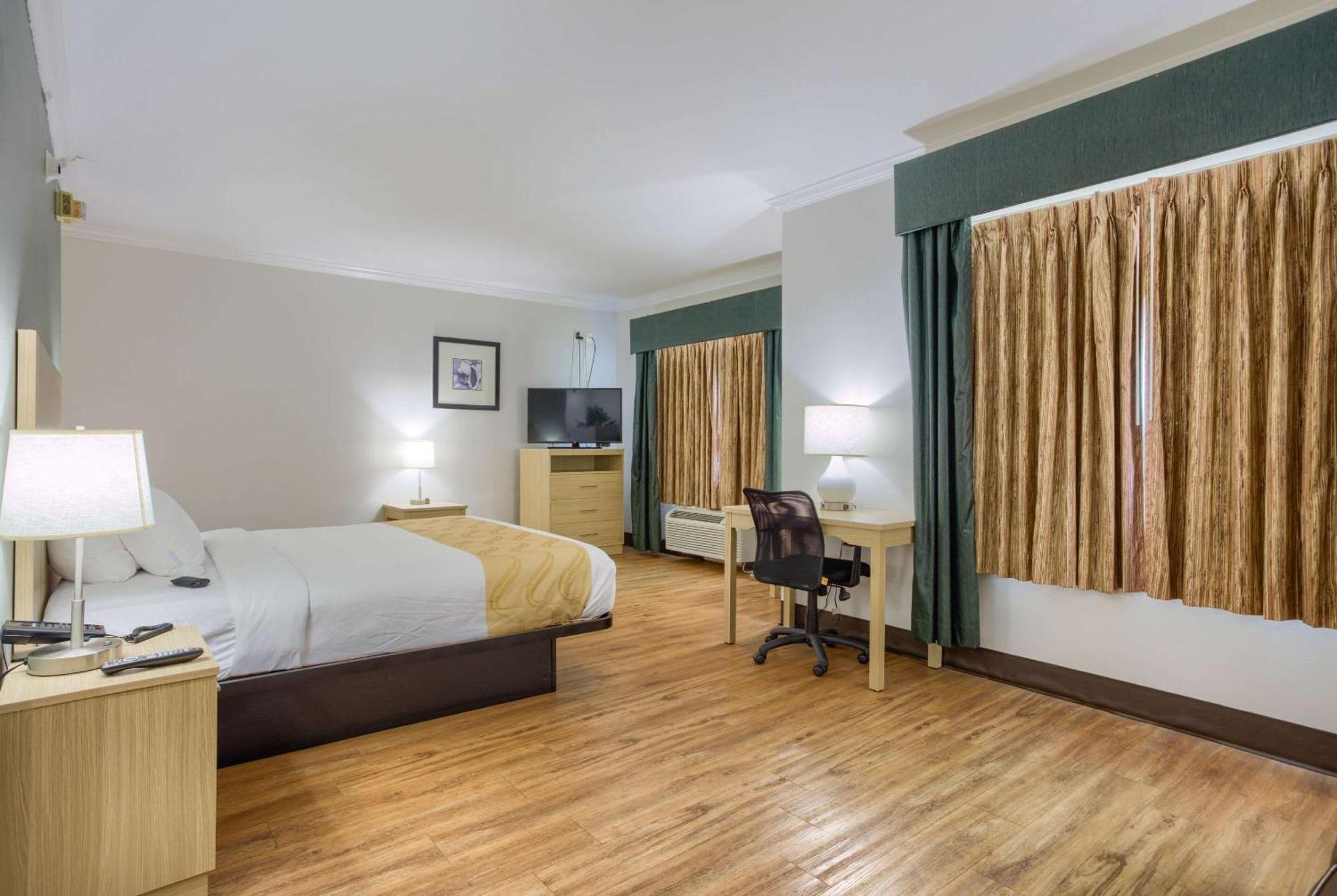 Quality Inn Gulf Shores Airport Экстерьер фото