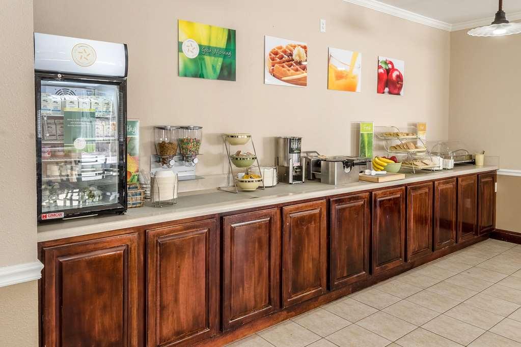 Quality Inn Gulf Shores Airport Ресторан фото