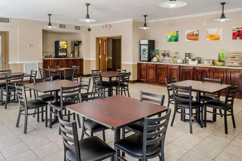 Quality Inn Gulf Shores Airport Ресторан фото