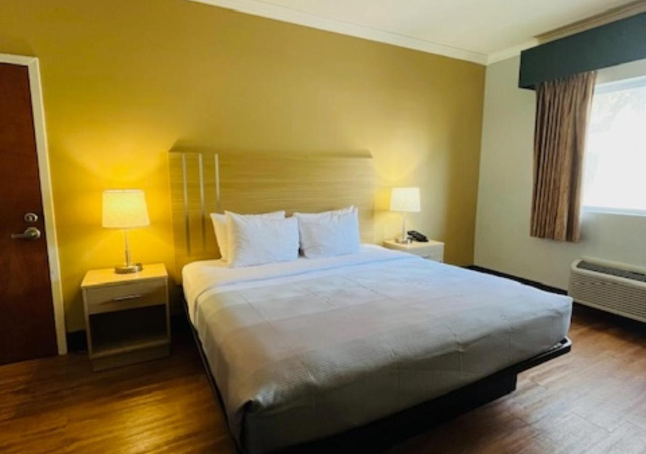 Quality Inn Gulf Shores Airport Экстерьер фото